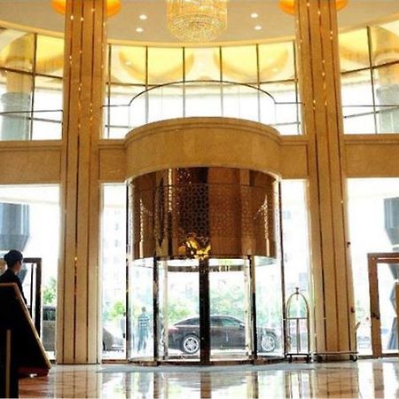 Manhatton Hotel Zhuhai Exterior foto