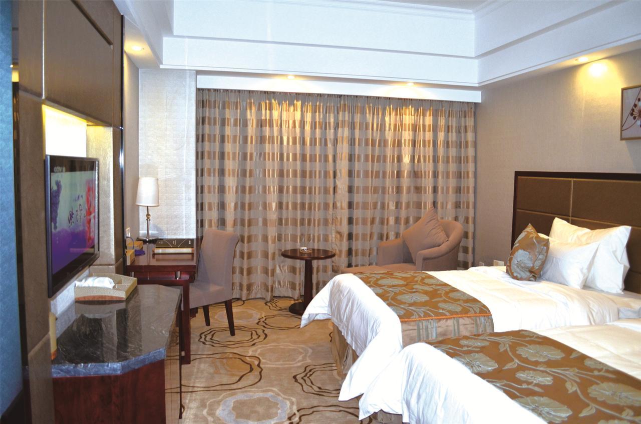 Manhatton Hotel Zhuhai Exterior foto
